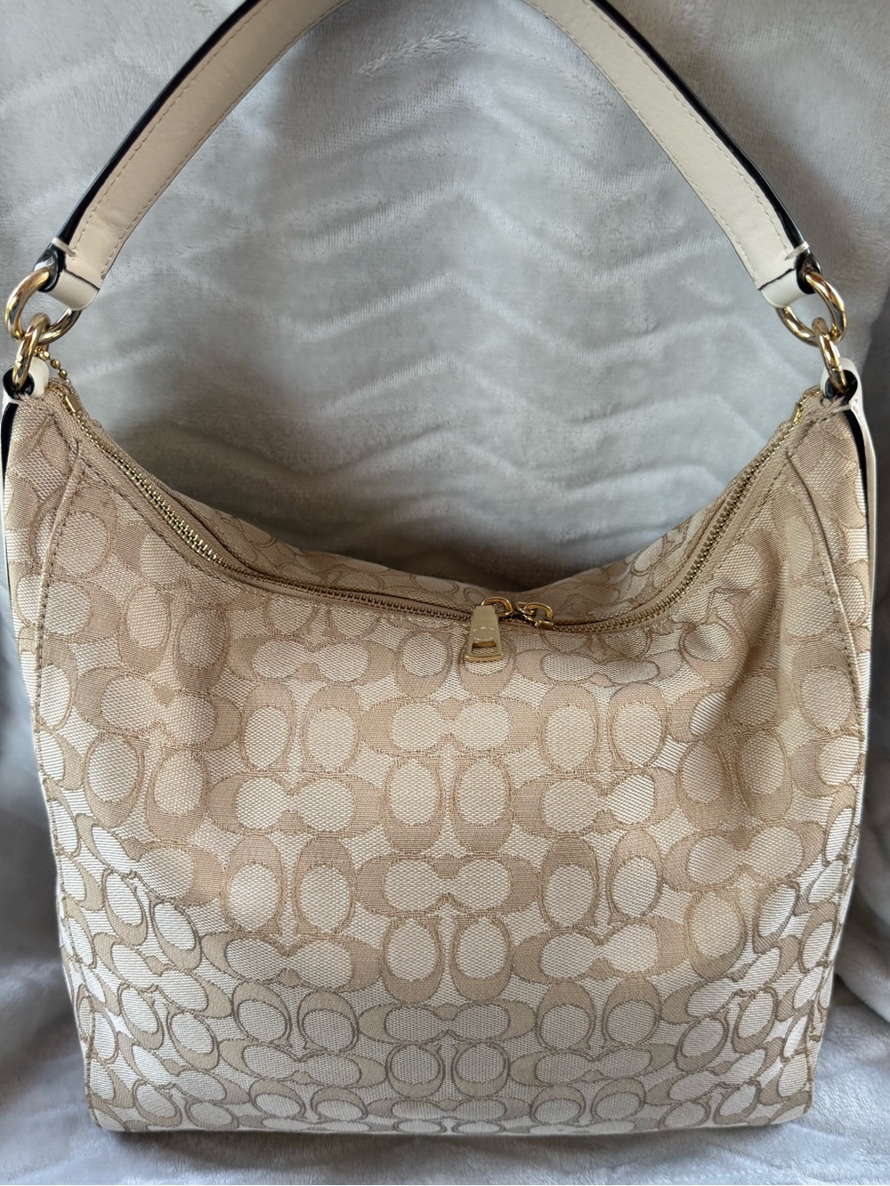 Coach Beige Signature Shoulder Bag with Cream Trim with no STRAP.